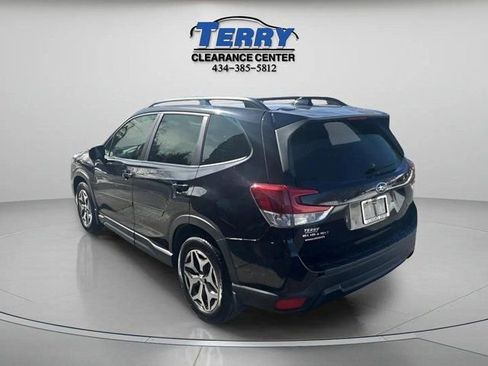 Used 2019 Subaru Forester Premium image 4