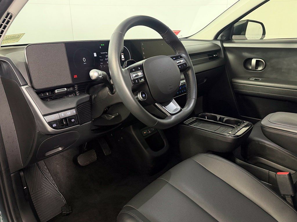 Used 2025 Hyundai Ioniq 5 SEL RWD image 14