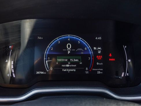Certified 2023 Toyota Corolla Cross XLE w/ Convenience Package FWD image 27