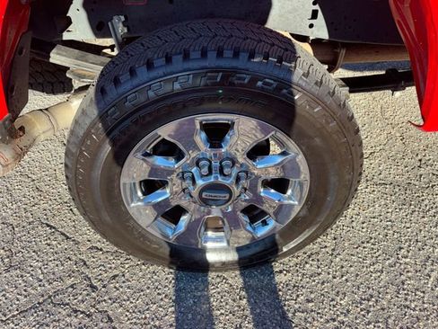 Used 2021 Ford F250 Lariat w/ Lariat Ultimate Package image 10