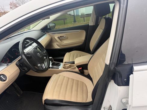 Used 2013 Volkswagen CC Sport Plus image 9