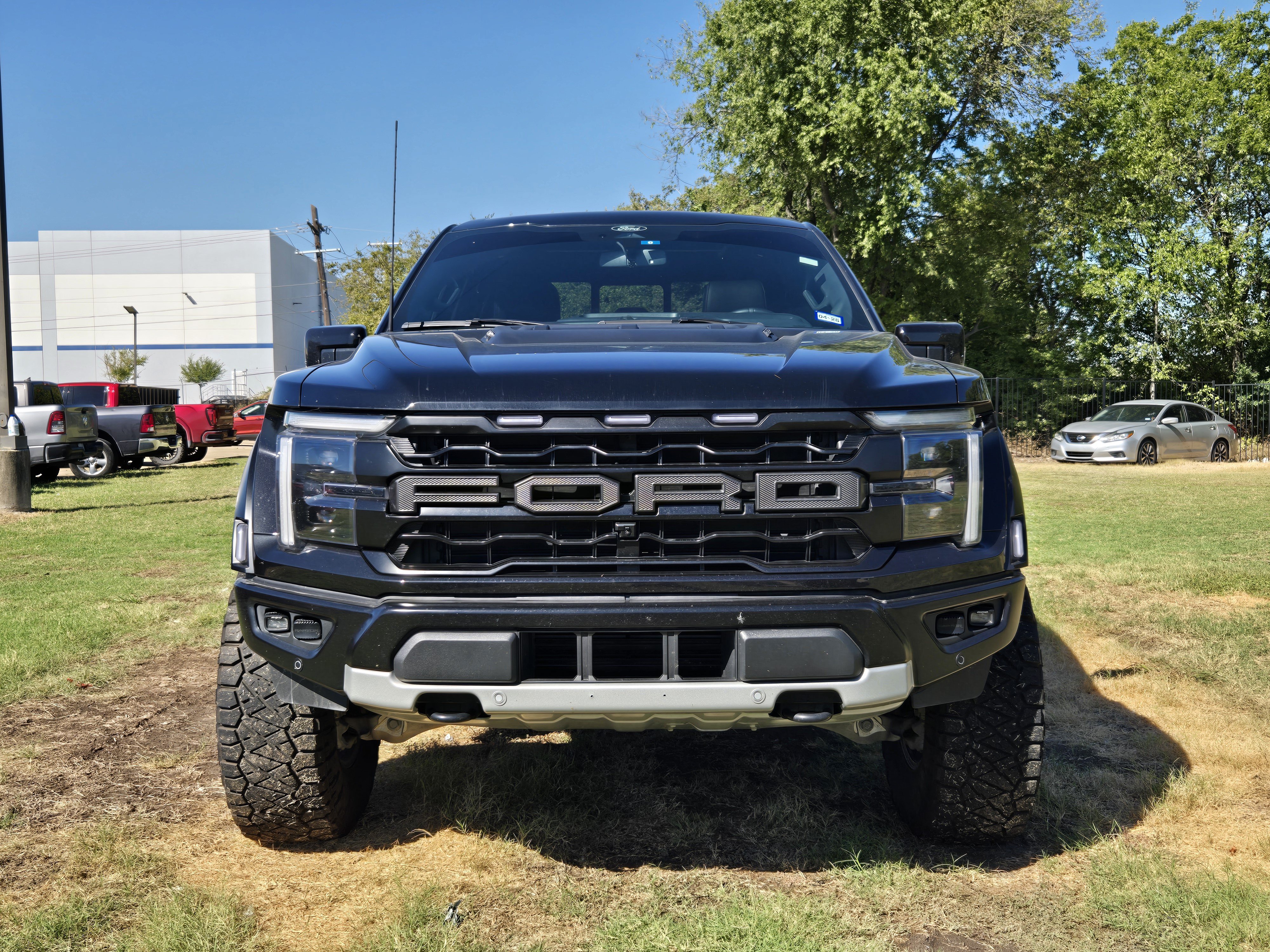 Used 2025 Ford F150 Raptor AWD/4WD image 2