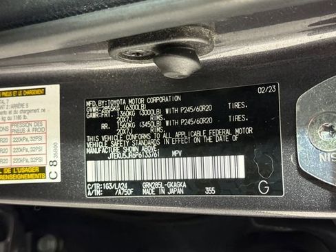 Used 2023 Toyota 4Runner Limited image 28