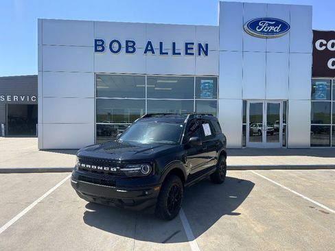 Used 2021 Ford Bronco Sport Outer Banks image 1
