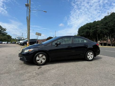 Used 2013 Honda Civic LX image 4