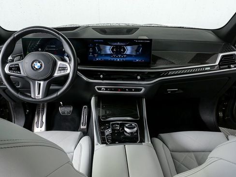 Used 2024 BMW X5 M60i AWD/4WD image 19