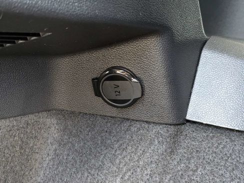 Certified 2024 Volkswagen Tiguan S FWD image 17