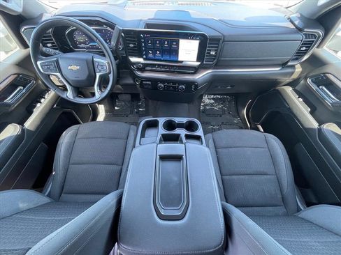 Used 2024 Chevrolet Silverado 2500 LT image 11