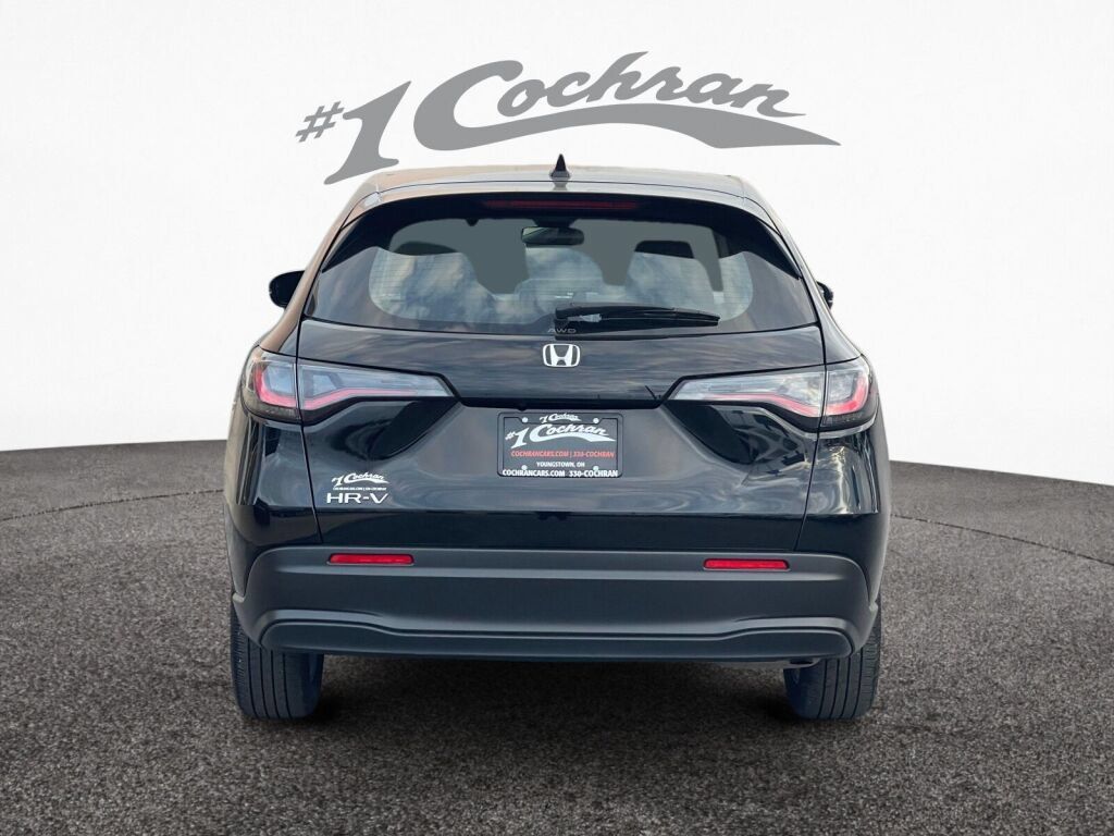 Used 2023 Honda HR-V LX image 6