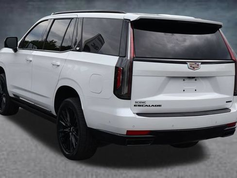 Used 2023 Cadillac Escalade Sport Platinum AWD/4WD image 25