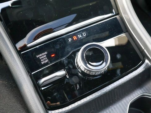 New 2026 Jeep Grand Cherokee L Limited AWD/4WD image 24