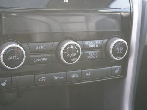 Used 2020 Subaru Ascent Limited w/ Technology Package image 41