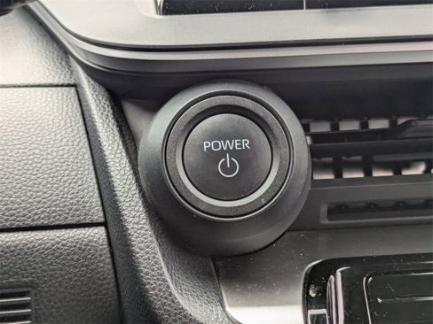 Used 2024 Toyota Prius LE image 24