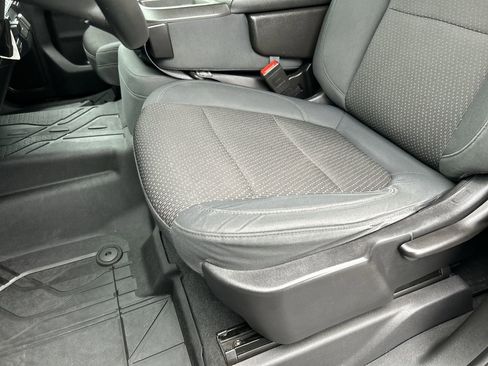 Used 2019 Chevrolet Silverado 1500 Custom Trail Boss AWD/4WD image 24