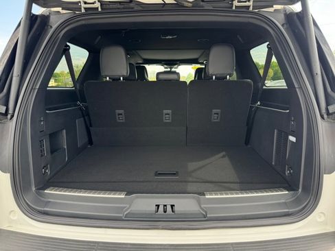 Used 2024 Lincoln Navigator L Reserve AWD/4WD image 25