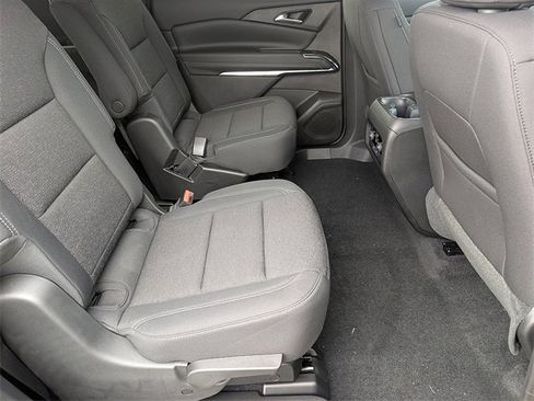 New 2026 Chevrolet Traverse LT w/ Sun and Wheel Package image 14