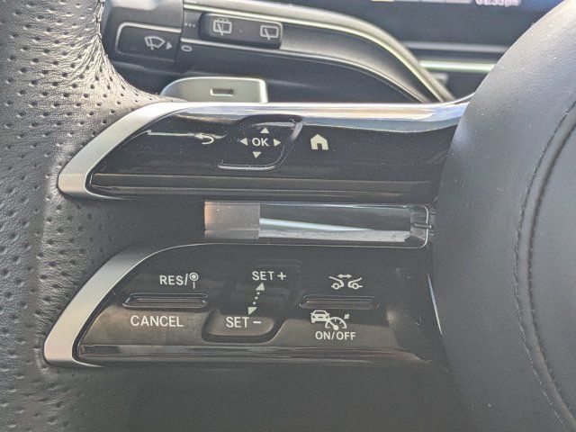Used 2025 Mercedes-Benz GLS 580 4MATIC image 26