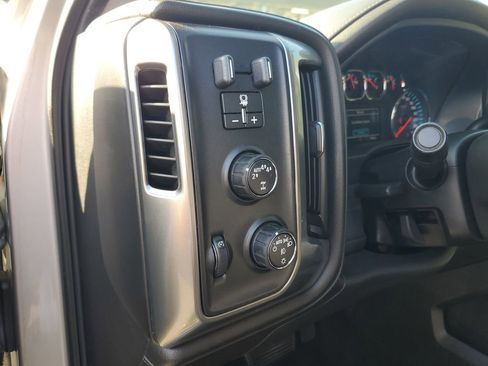 Used 2018 Chevrolet Silverado 1500 LTZ Z71 w/ Redline Edition image 22