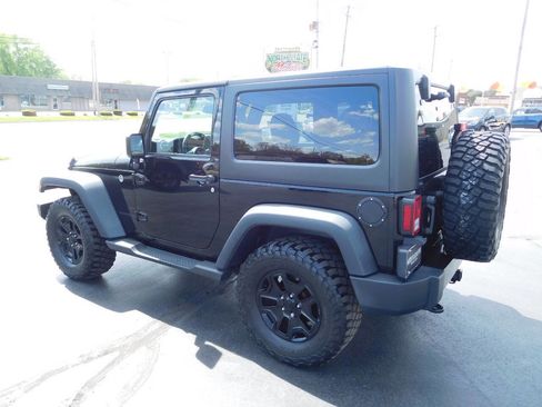 Used 2017 Jeep Wrangler Sport AWD/4WD image 3