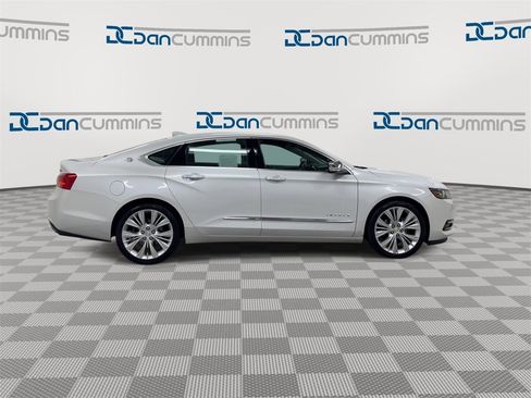 Used 2017 Chevrolet Impala Premier w/ Enhanced Convenience Package image 9