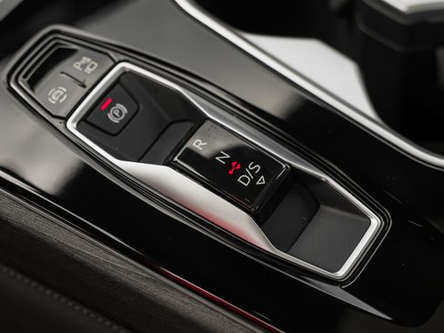 Certified 2026 Audi A6 Premium Plus w/ Premium Plus Package AWD/4WD image 11