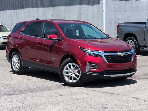 Used 2023 Chevrolet Equinox LT FWD image 11