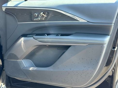 Certified 2024 Cadillac Lyriq Luxury AWD/4WD image 16
