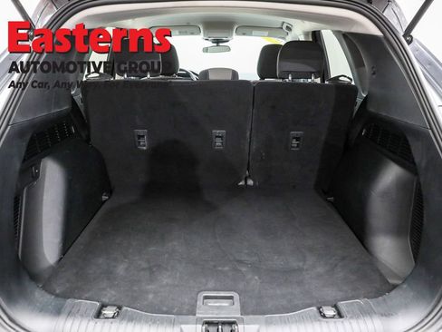 Used 2022 Ford Escape SE w/ Cold Weather Package image 9