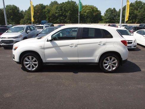 Used 2015 Mitsubishi Outlander Sport ES AWD/4WD image 3
