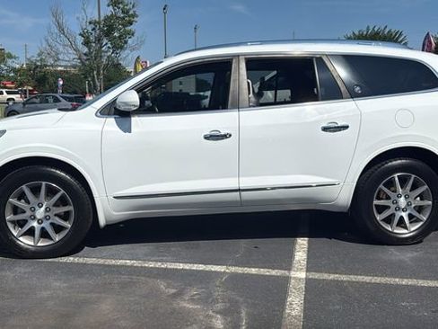 Used 2016 Buick Enclave Leather AWD/4WD image 4