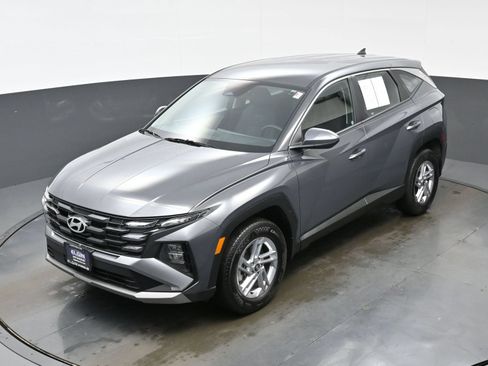 Used 2026 Hyundai Tucson SE AWD/4WD image 32