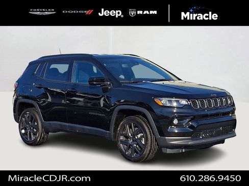 New 2026 Jeep Compass Limited AWD/4WD image 1