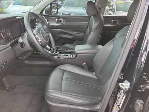 Certified 2022 Kia Sorento SX AWD/4WD image 23
