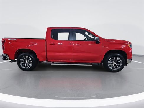 Certified 2023 Chevrolet Silverado 1500 LT image 2