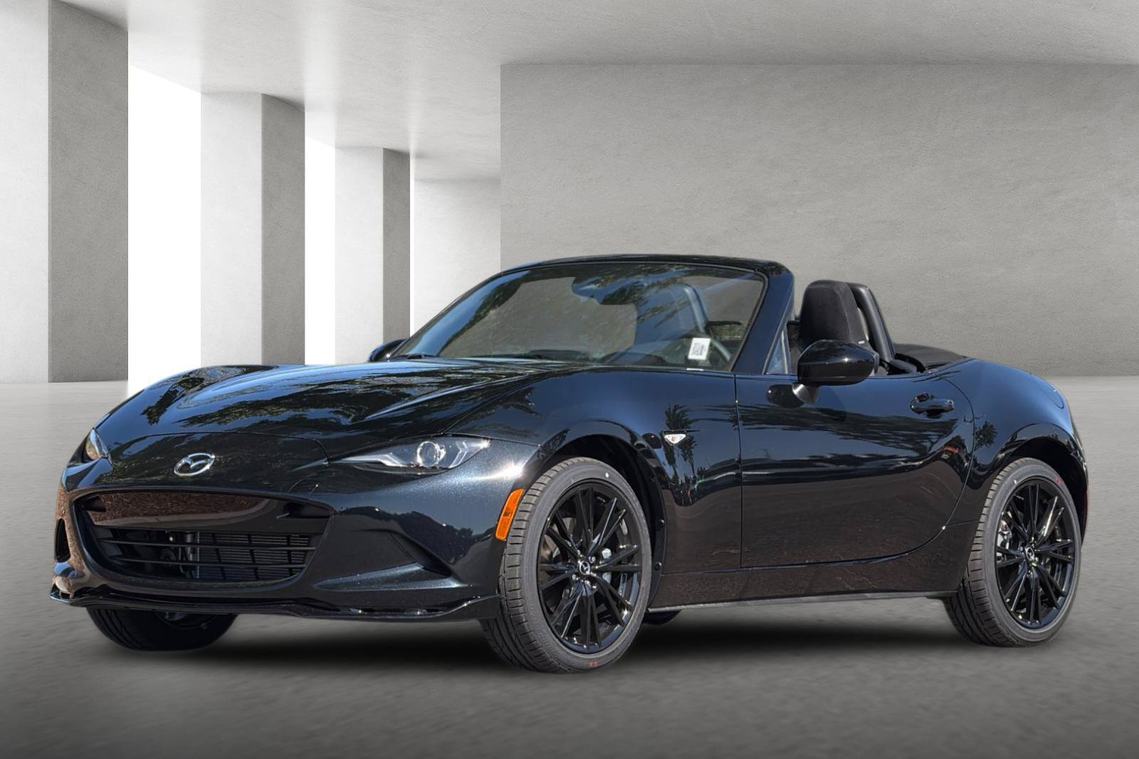 New 2026 MAZDA MX-5 Miata Club w/ Interior Package RWD image 7
