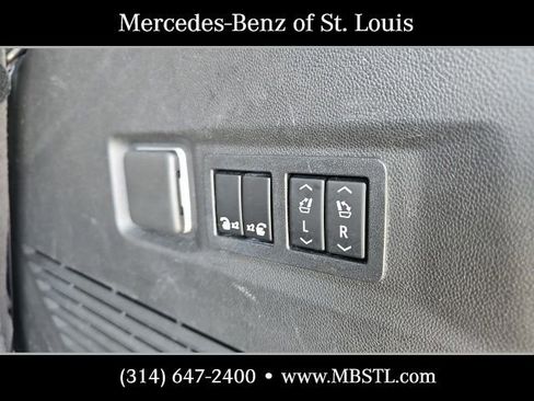 Used 2022 GMC Yukon SLT w/ SLT Premium Package AWD/4WD image 12