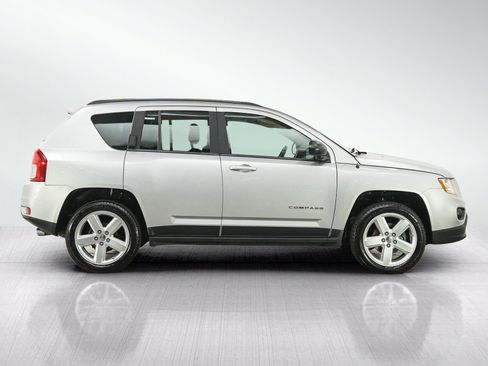 Used 2012 Jeep Compass Limited w/ Sun/Sound Group AWD/4WD image 6