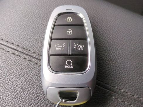 Certified 2024 Hyundai Tucson SEL FWD image 34