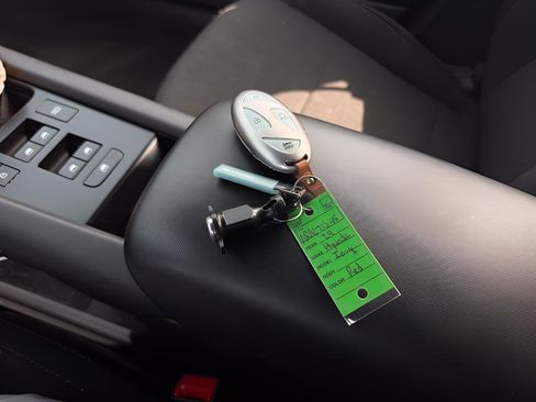 Used 2024 Hyundai Ioniq 6 SE image 27