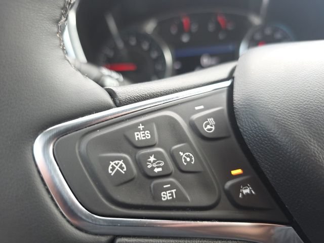 Used 2024 Chevrolet Equinox Premier AWD/4WD image 18