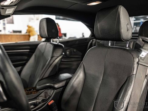 Used 2015 BMW 428i Convertible w/ Technology Package image 17