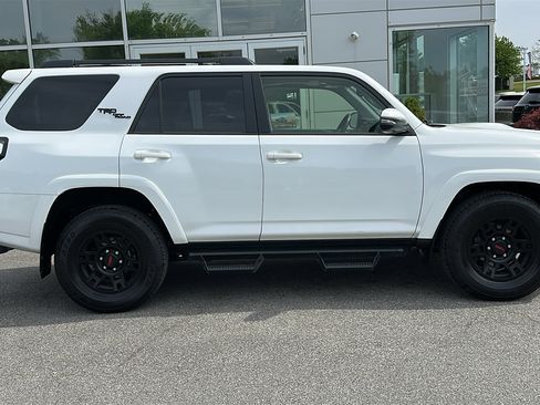 Used 2024 Toyota 4Runner TRD Off-Road Premium w/ Off Road Premium Plus Package AWD/4WD image 29