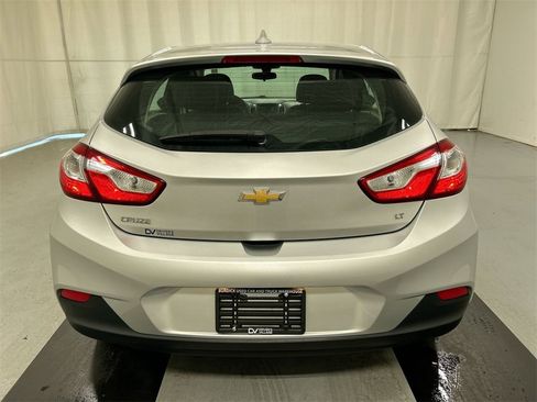 Used 2017 Chevrolet Cruze LT image 20