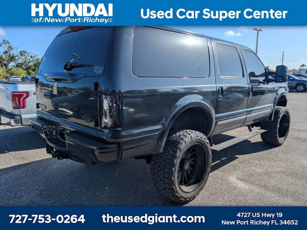 Used 2004 Ford Excursion Limited AWD/4WD image 2