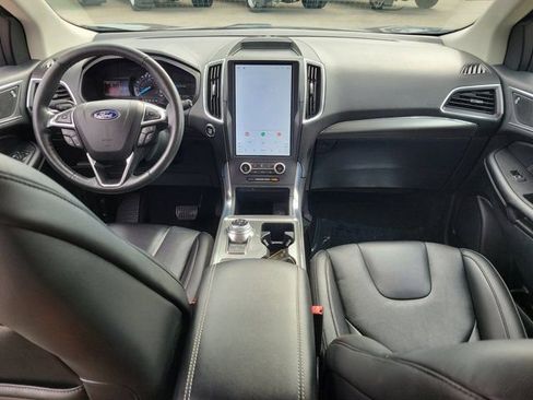 Certified 2022 Ford Edge Titanium image 19