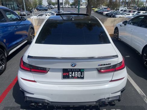 Used 2022 BMW M340i w/ Premium Package image 5
