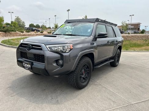 Used 2021 Toyota 4Runner Venture w/ Moonroof Package AWD/4WD image 3