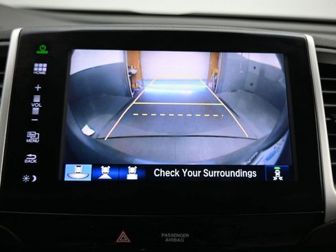 Used 2016 Honda Pilot Elite image 19