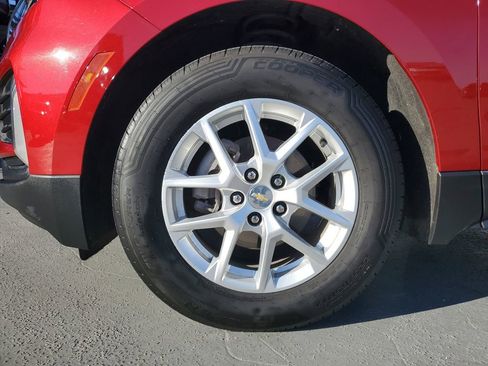 Used 2022 Chevrolet Equinox LT image 6