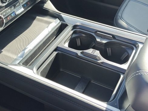 Used 2025 Ford F350 Platinum w/ Tremor Off-Road Package image 19